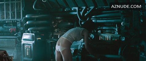 Sigourney Weaver Nude Aznude