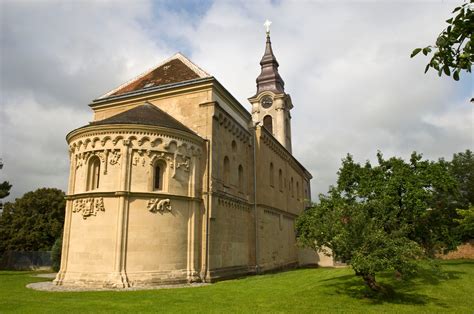 steinerne bibel romanische kirche kloster outdooractivecom