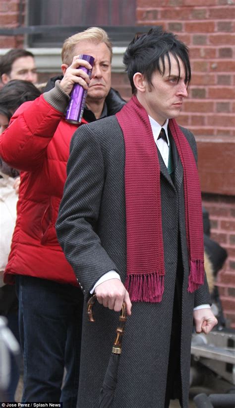[no spoilers] how would i get my hair like cobblepots s