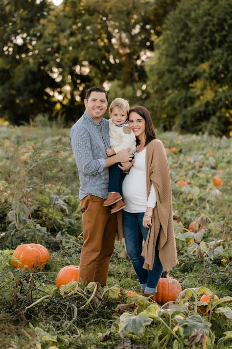 llsubmissionkerryblack  fall family outfits black photography family outfits
