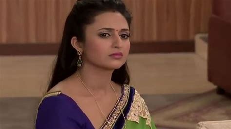 Sanskari Bahu Of Ye Hai Mohabbatein Ishi Ma Sexy Bold Avtar Divyanka