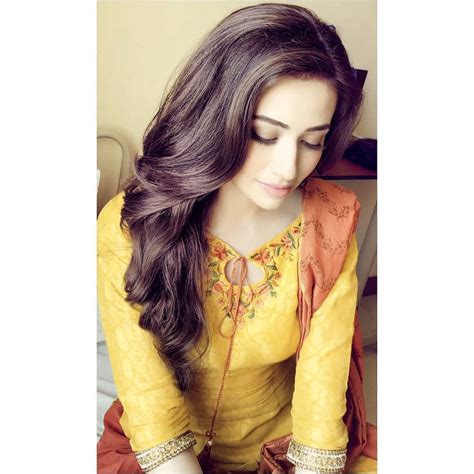 latest pictures of sana javed in thailand pakistani drama celebrities