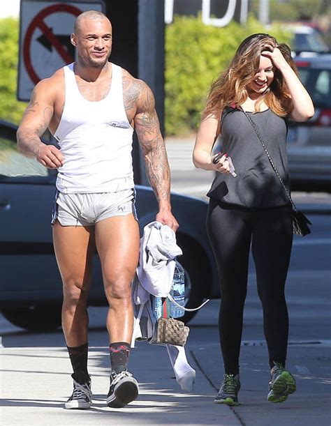 David Mcintosh Exposes Himself In Tight Shorts For Workout With Kelly