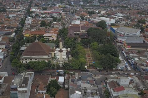 soal kepadatan penduduk kota cimahi terdepan se indonesia