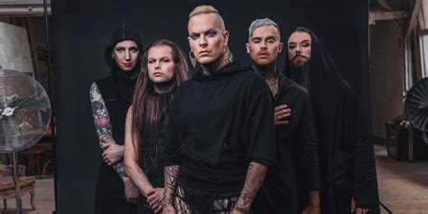 lord of the lost feiert coveralbum premiere mit weapons of mass