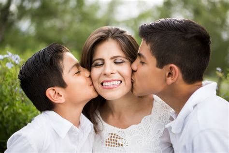 Classic Son Kissing Mom – Telegraph