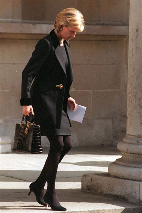 20 Timeless Princess Diana Style Outfits You Can Copy