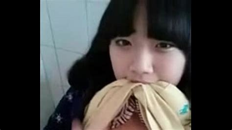 sweet teenie korean flashing tits and clit in public restroom xvideos