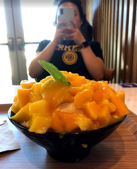 [i Ate] Mango Bingsoo Korean Shaved Ice Dessert R Food