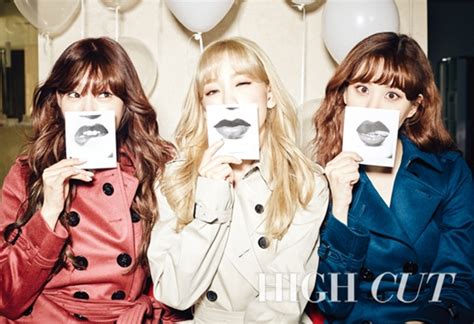Browse Taetiseo S Splendid Scans And Pictures From High