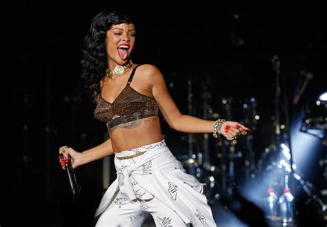 Rihanna Loveee