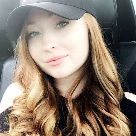 Sarah Beautiful Redhead Found It On Social Networking
