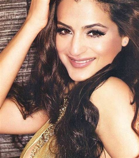 All Actress Photo Gallery Bollywood Actress Amisha Patel Hot And Sexy Photo