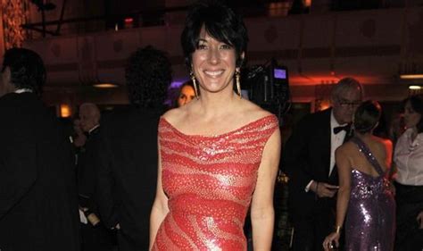 ghislaine maxwell wins fight to block court papers uk news
