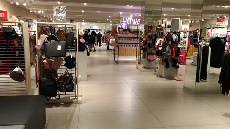 bershka indebuurt eindhoven