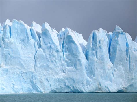 whats  difference   glacier   ice floe britannica