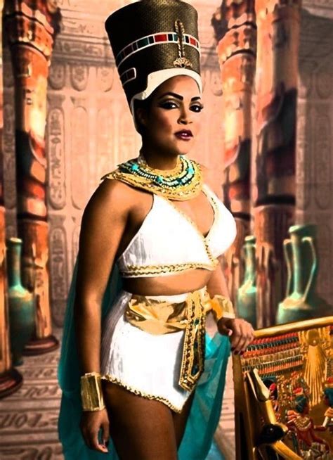Pin By Duchess 👑 On Divine Royalty Egyptian Costume Egyptian Queen