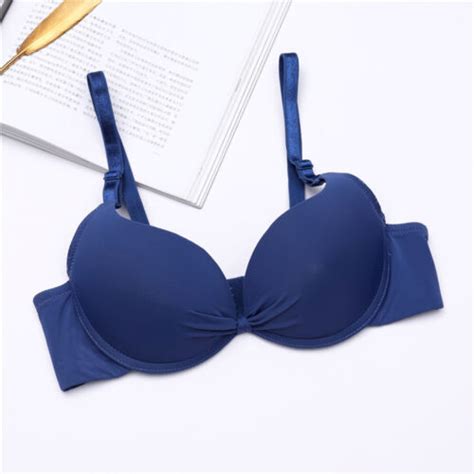 Small Flat Chested Women Bras Underwired Brassiere Smooth Light Padded