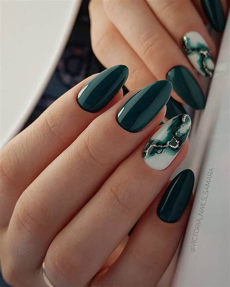 pin de inessa loongoo em green nails unhas bonitas unhas compridas