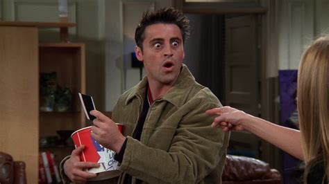 Kfc Bucket Held By Matt Leblanc Joey Tribbiani In Friends Season 5
