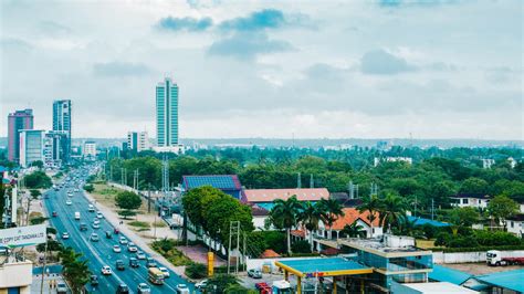 transfer options from dar es salaam airport to the city centre
