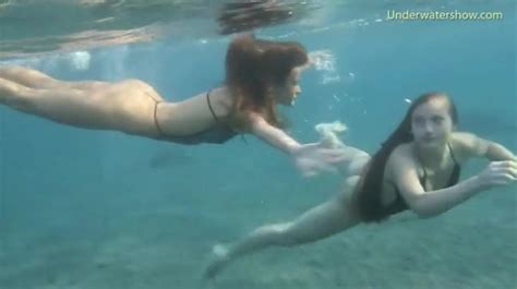 ocean swimming girls strip from swimsuits alpha porno