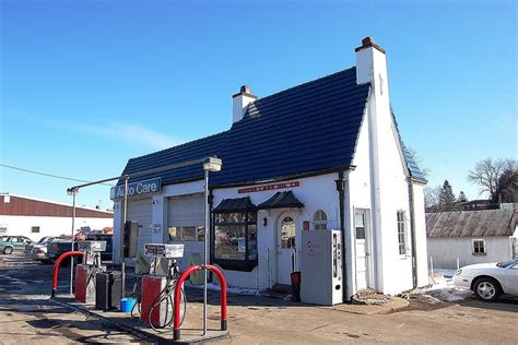 minnesota moose lake  pure gas station