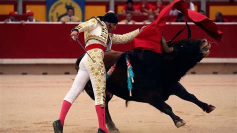 In Pictures Fastest San Fermin Bull Run In Spain