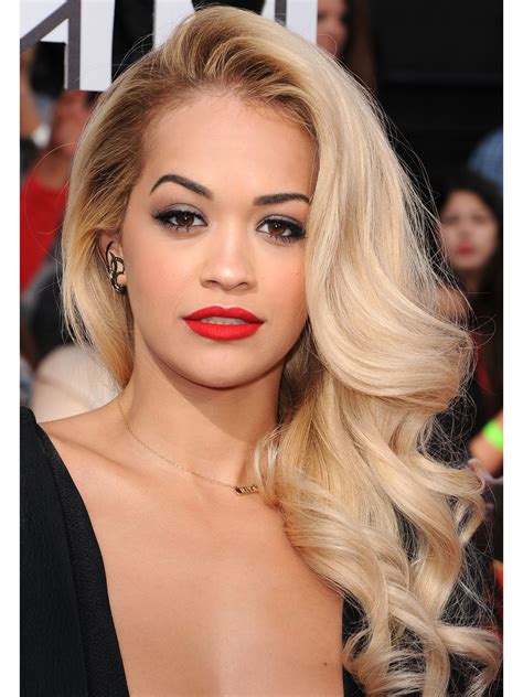 11 Side Swept Hairstyles Celebrity Side Hairstyle Inspiration
