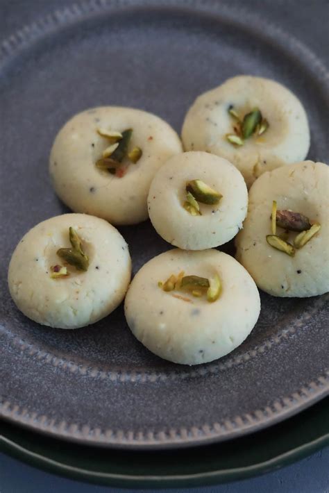 doodh peda milk peda recipe  indian girl