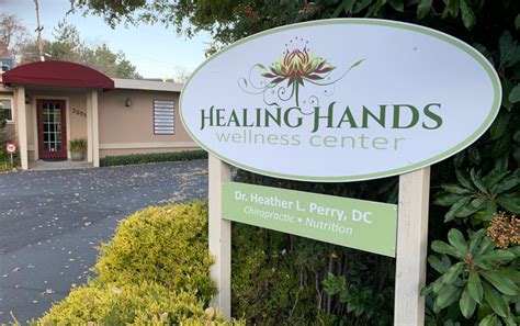 contact  healing hands wellness center