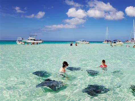 cayman islands active vacation