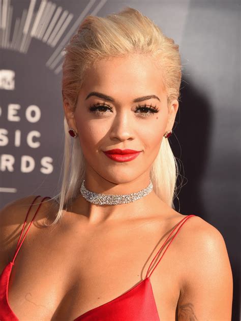 [pics] Rita Ora’s Mtv Video Music Awards Hair And Makeup — Red Hot Lips