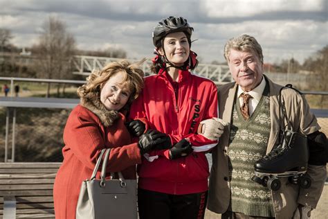 sport relief 2016 why did michael crawford want to revive