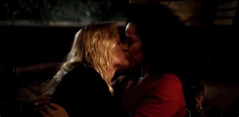 20 greatest lesbian sex scenes on tv ranked