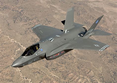 lightning ii joint strike fighter  military aircraft picture