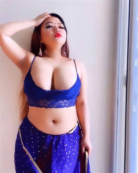 Hot Nepali Girl R Sareebeauties