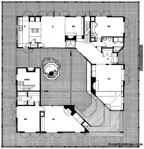 awesome center courtyard house plans   shaped house plan  courtyard courtyard house