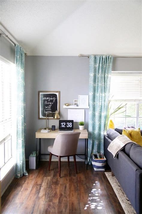 24 Ideas To Organize A Freelance Workspace At Home - DigsDigs