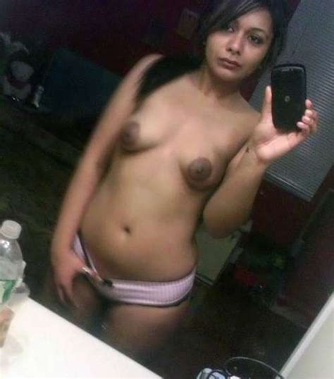 desi indian college teen babes take seductive big boobs selfies fsi blog