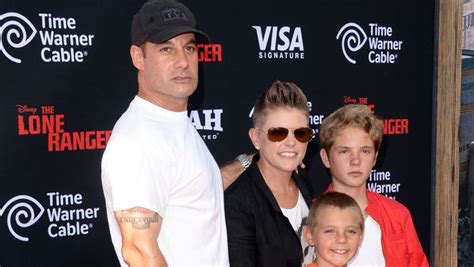 Natalie Maines Files For Divorce After 17 Years
