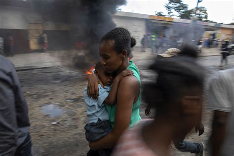 In Haiti A Crisis Of Violence Chaos And Cholera Goes Largely Ignored