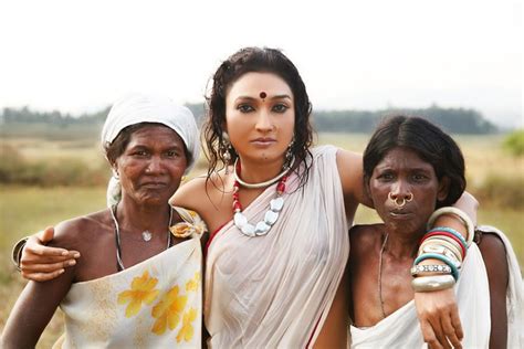 ramya sri hot without blouse and bra in saree photos hot blog photos