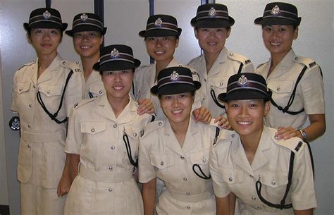 the uniform girls [pic] hong kong policewomen uniforms
