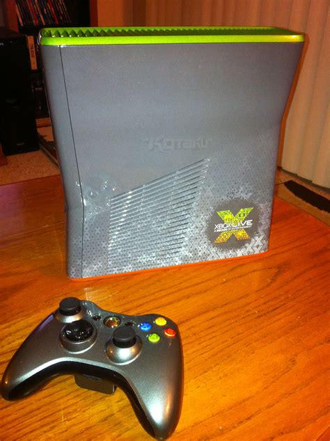 microsoft   limited edition  xbox  consoles  long time xbox  subscribers