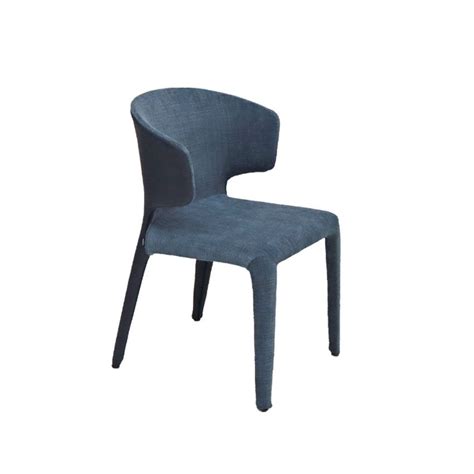 cassina  hola bij van til interieur