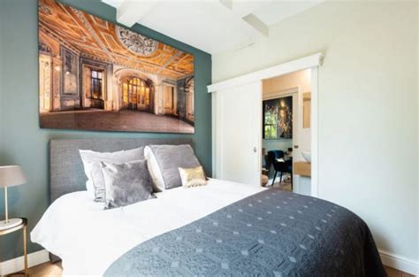 de leukste airbnbs van amsterdam van woonboot tot penthouse
