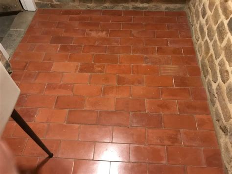 Reclaimed 9 X 4 5 Inch Terracotta Red Quarry Tiles Warwick Reclamation