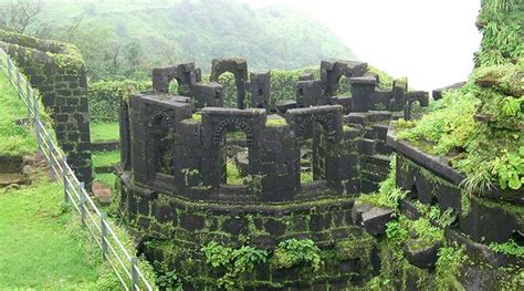 world heritage tag  forts political leaders seek  include forts   districts