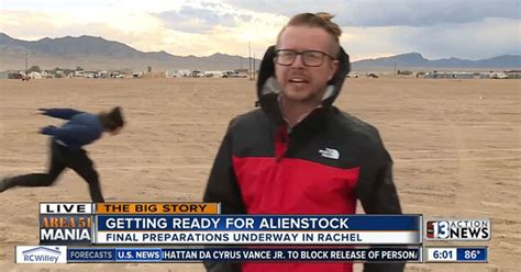 Man Naruto Runs Behind Reporter At Area 51